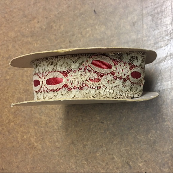 Vintage “The Heirloom Ribbon Collection of Louis Nicole” 8 yards. - Picture 1 of 4